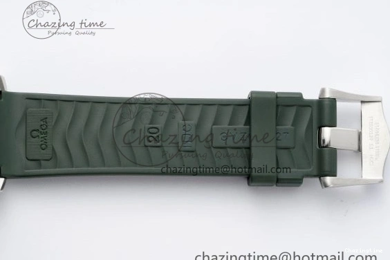 0321 Effortless Seamaster Diver 300M VSF 1:1 Best Edition Green Ceramic Green Dial on Green Rubber Strap A8800 V 7827
